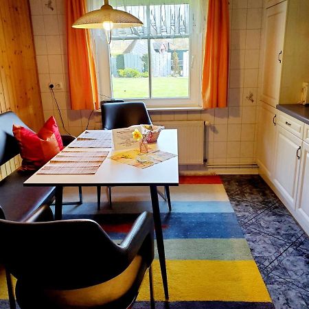 Ferienwohnung 1 Bei Familie Saupe Schaprode Bagian luar foto