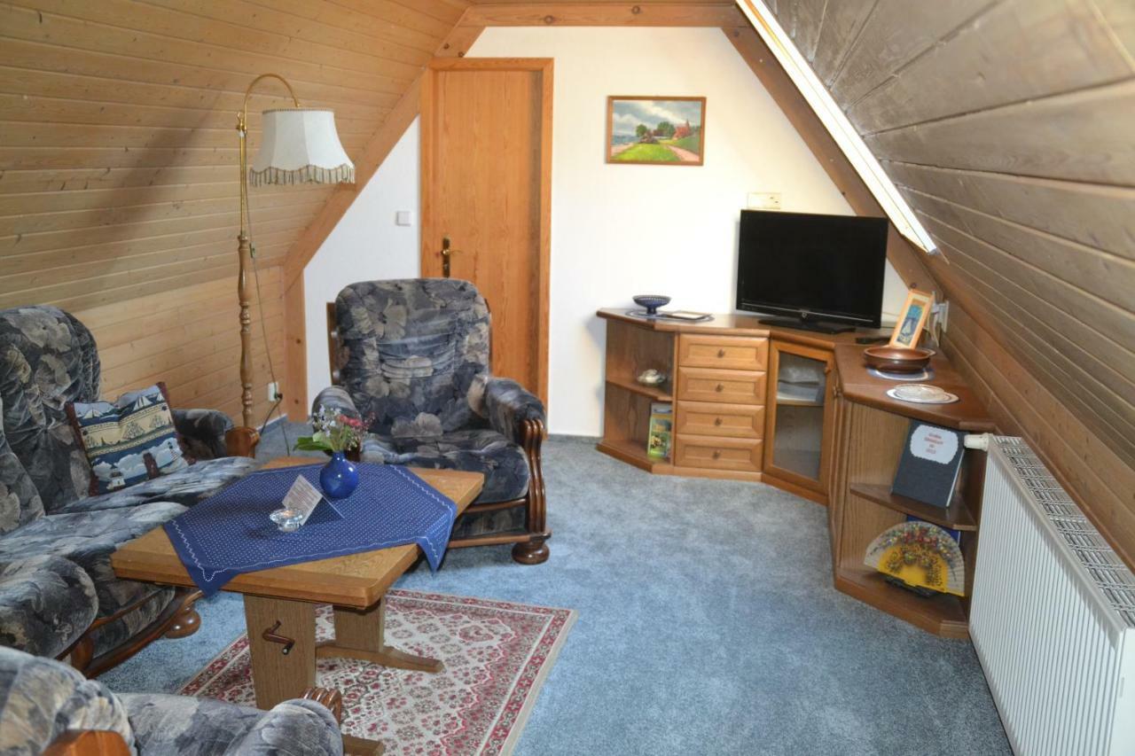 Ferienwohnung 1 Bei Familie Saupe Schaprode Bagian luar foto