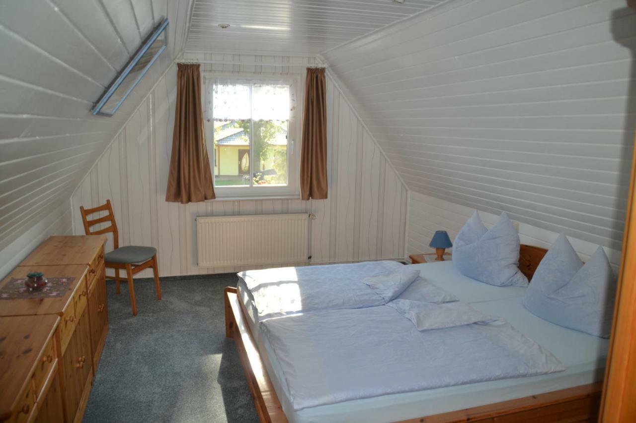 Ferienwohnung 1 Bei Familie Saupe Schaprode Bagian luar foto